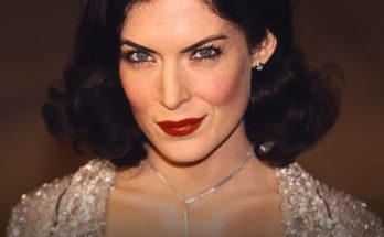 What 90s Star Lara Flynn Boyle Looks like Now – Her Transformation