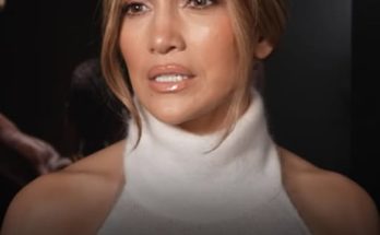 'That Was So Rude': Users React to Interviewer's 'Completely Unprofessional' Comment About Jennifer Lopez