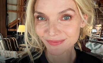 After Her First Divorce, Michelle Pfeiffer Met Her True Love on a Blind Date & They've Been Together for 31 Years – Couple Pics