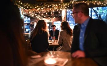 I Saw the Message 'I’m Pregnant' on My Husband’s Phone and Secretly Came to Dinner With a Stranger