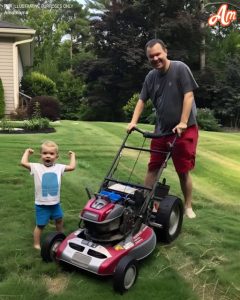 Single Dad Helps Older Woman Mow Her Lawn, Soon Gets a Call from Her Lawyer — Story of the Day