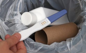 My Strict Mom Kicked Me Out After Finding a Pregnancy Test, but What She Heard from the Neighbors Changed Everything – Story of the Day