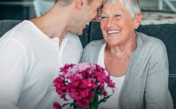 Grandson Takes His Terminally-Ill Grandma on a Date — She Breaks Out in Tears When He Reveals One Final Surprise